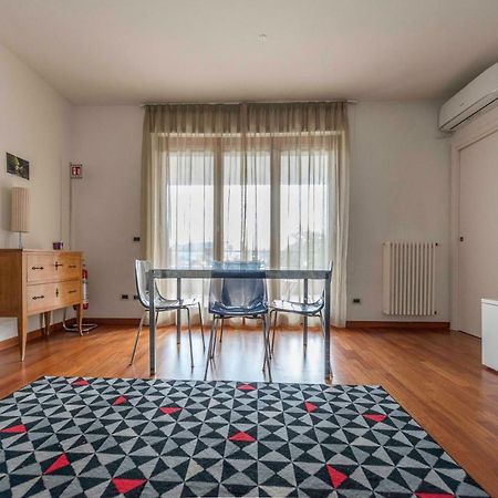 B&B Pierpy Appartamento Pescara Mare Buitenkant foto